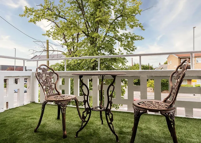 Appartement Chic 3 Bedroom With Balcony & Free Parking Leeds (West Yorkshire)